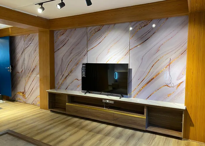 101 North End Luxury Katmandou
